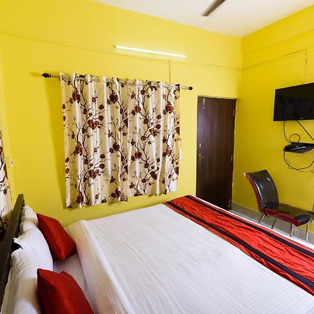 Sterling Baishakhi Hotel Kolkata Ngoại thất bức ảnh